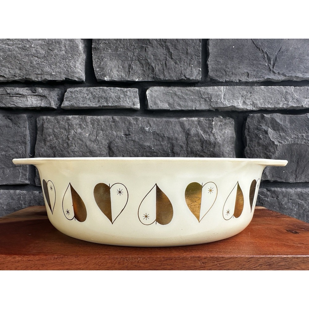 Vintage Pyrex Cinderella GOLD HEARTS 2.5 QT Casserole Dish 045 No Lid USA Made